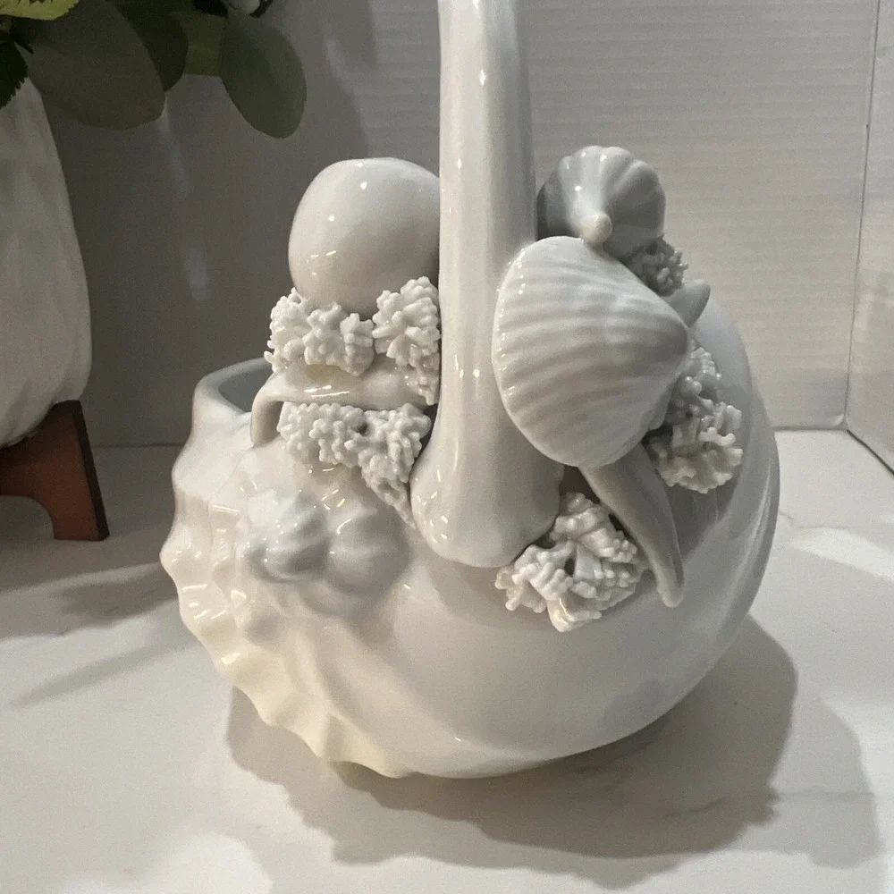 Fitz & Floyd White Porcelain Seashells Conch Bowl Basket Dish Japan 1983 Vintage